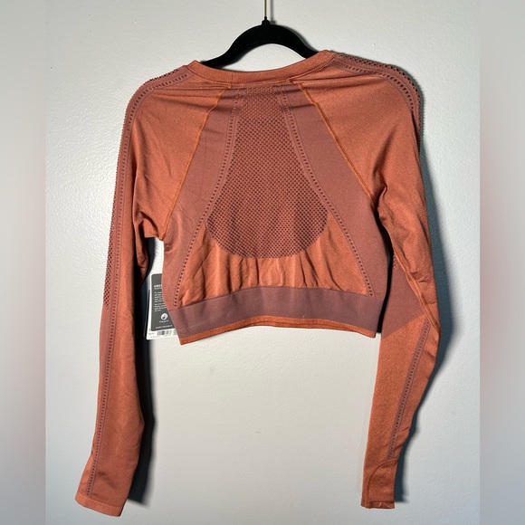 NWT Allyson Felix Legend Shine Top- Large - Picture 5 of 12